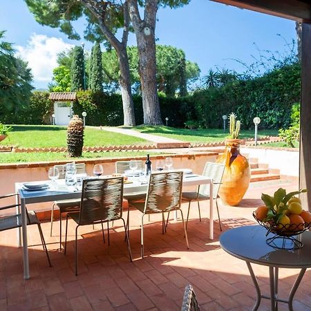 Donna Amalia Villa In Mondello Palermo Exterior foto